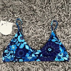 Kulani Kinis SwimSuit Top